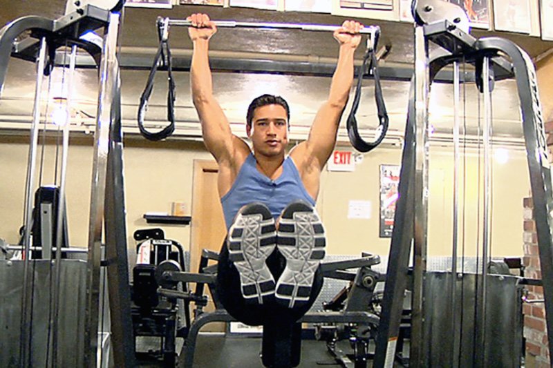 Hollywood 6-Pack: Mario Lopez's Celebrity Ab Circuit!