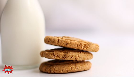Low-Carb Peanut Butter Cookies