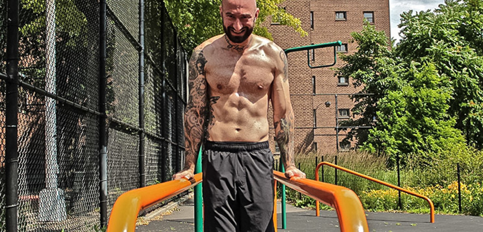 Bodyweight Bodybuilder: The Mass-Building Calisthenic Workout