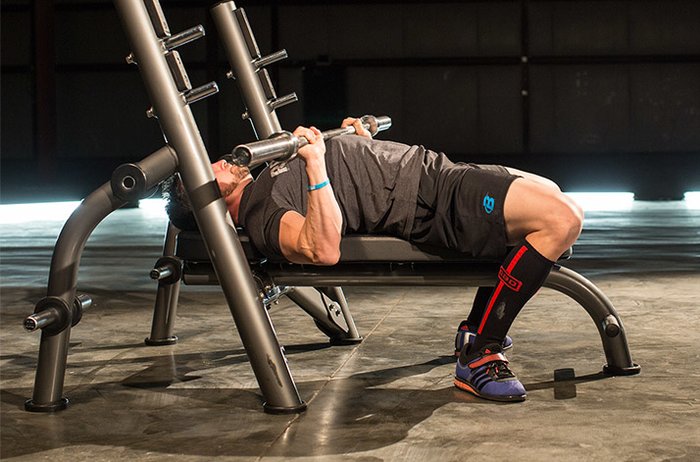 How To Bench Press: The Complete Guide 