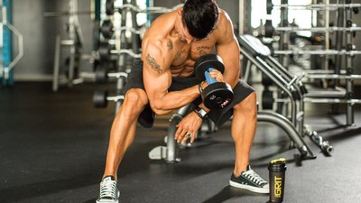 7 Secrets For Living Ripped Year-Round