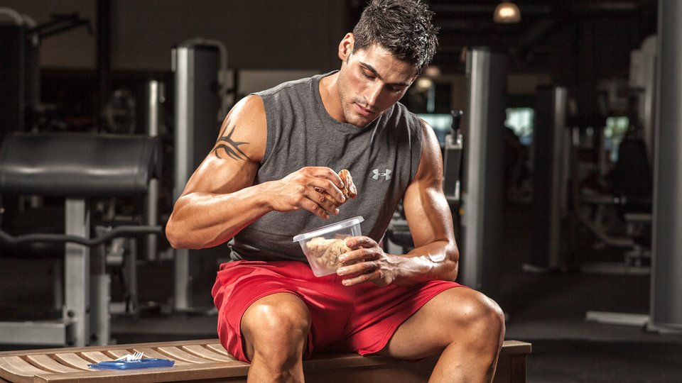 Bulking Workouts 101: How to Add Muscle Mass - io - Ingredient Optimized