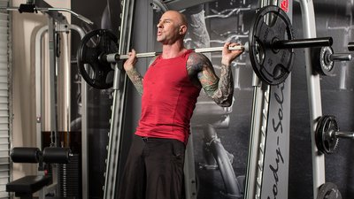 6 Great Alternatives To The Standard Barbell Squat
