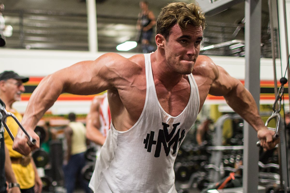 7 Training Tips To Power Up Your Lower Chest!