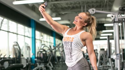 9 Things You Must Never Do In The Gym