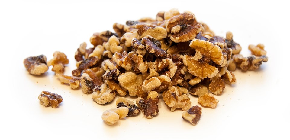 The 5 Nuts Fit People Eat: Walnuts