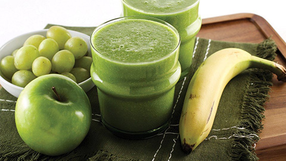 Green Fruit Smoothie