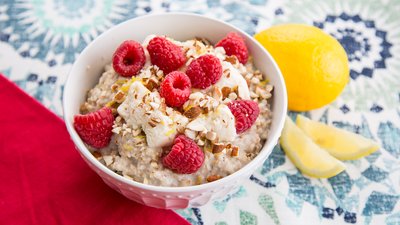 4 Ways To Unleash The Superpowers Of Oatmeal