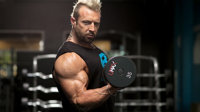 Kris Gethin's 3 Best Insider Tips For Bigger Biceps