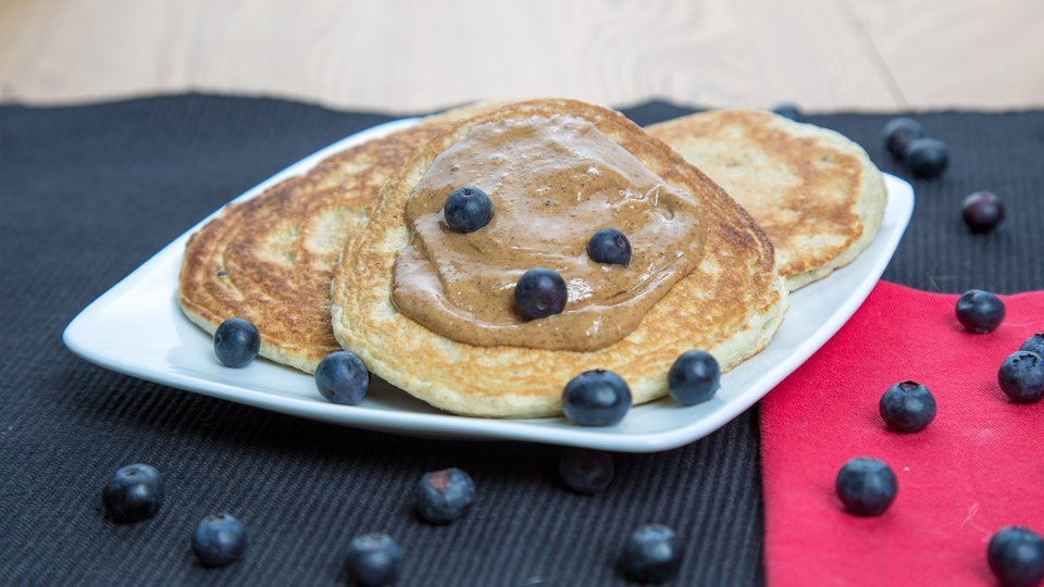 Vanilla Blueberry Protein Pancakes