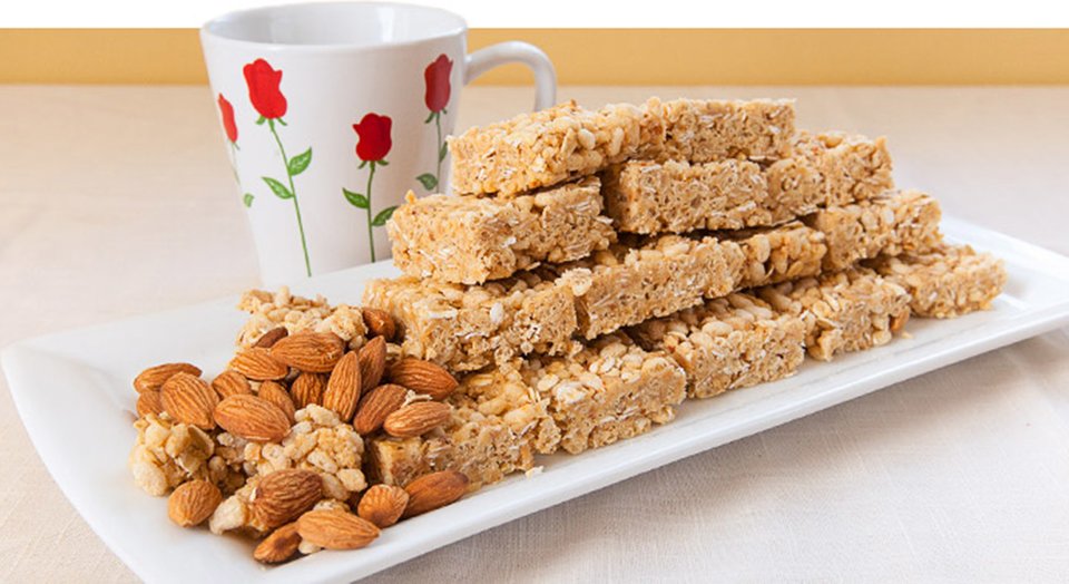 Jamie Eason's Honey Almond Protein Crisp