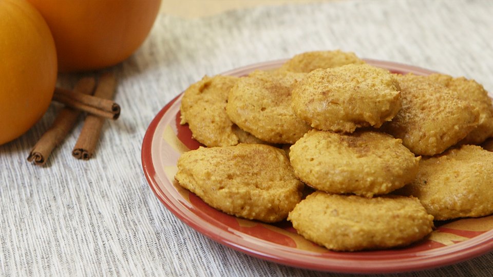 Pumpkin Snickerdoodle Protein Cookies