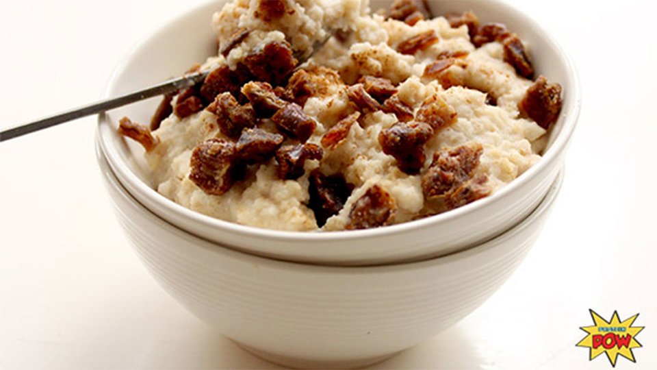 Date, Almond, And Maple Protein Oatmeal