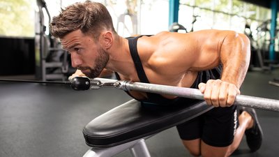 Julian Smith's 5 Signature Moves for a Crowded Gym