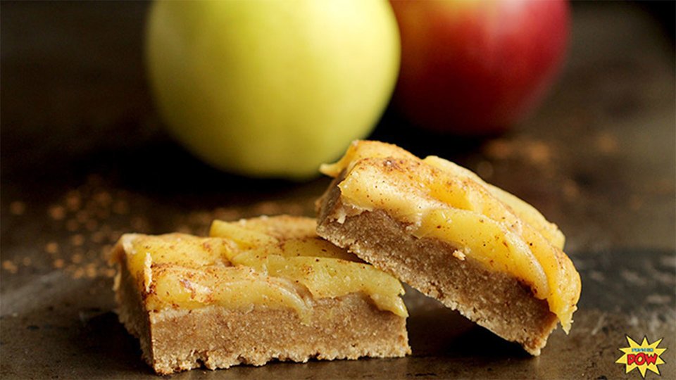 Gluten-Free Apple Pie Protein Bars