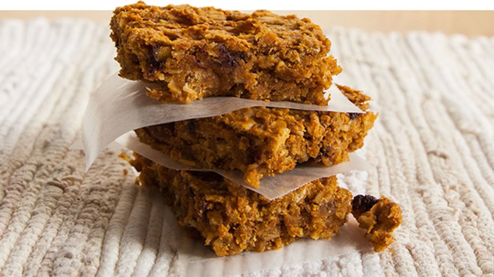 Pumpkin Protein Oat Bars