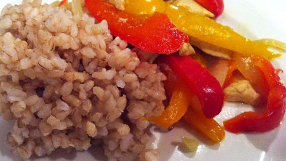 Chicken And Peppers With Brown Rice