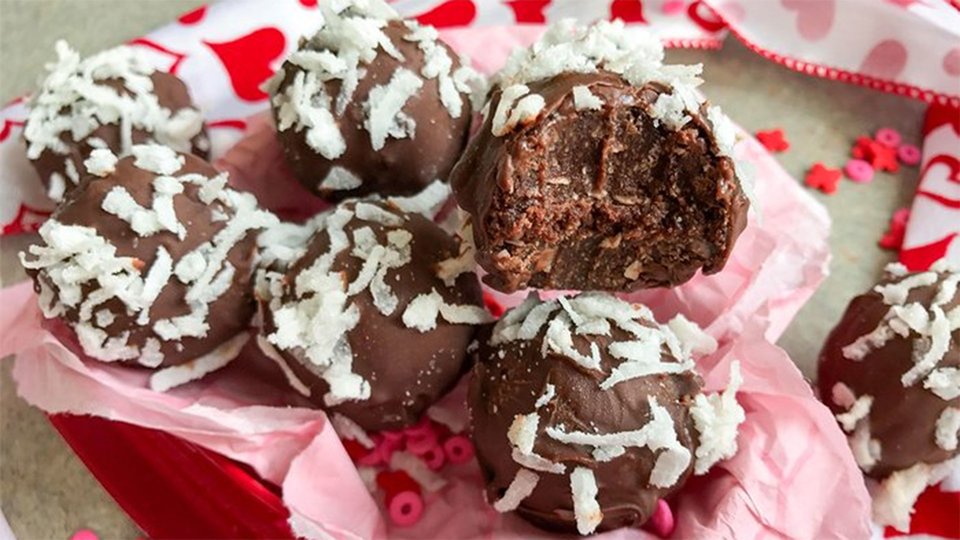 Chocolate Coconut Protein Truffles