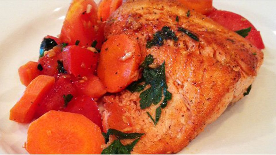 Salmon With Tomatoes