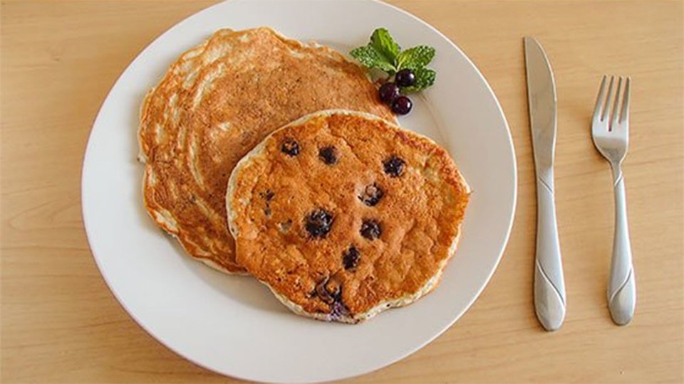 Berries And Creme Protein Pancakes