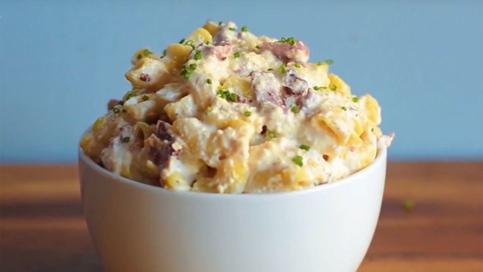 White Turkey Mac And Cheese