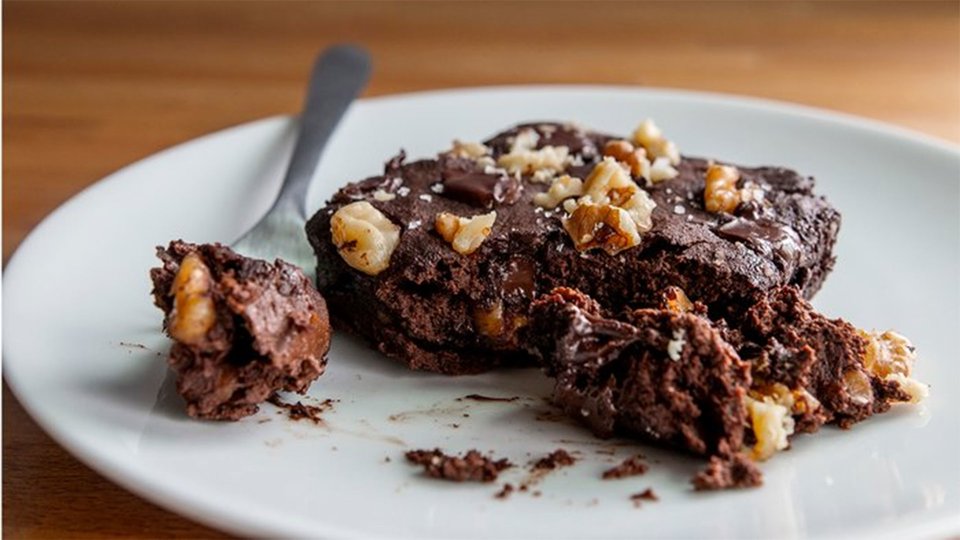 Microwave Single-Serving Walnut Brownie