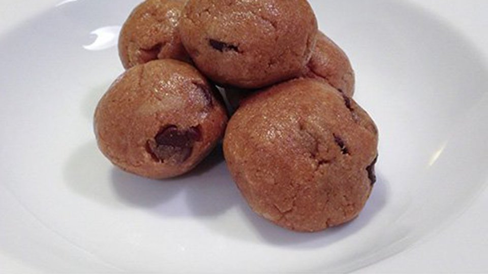 Peanut Butter Cookie Balls