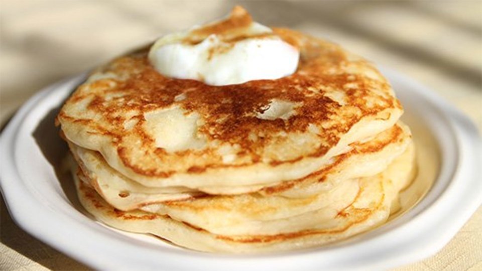 High-Protein, High-Fiber, Low-Fat Egg White Pancakes