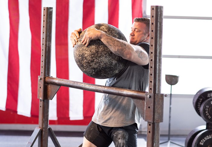 Atlas stone, strongman event