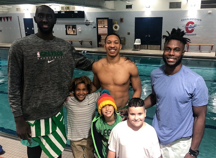 Semi Ojeleye with friends