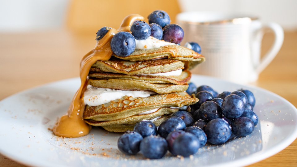 High-Protein Pancakes or Waffles