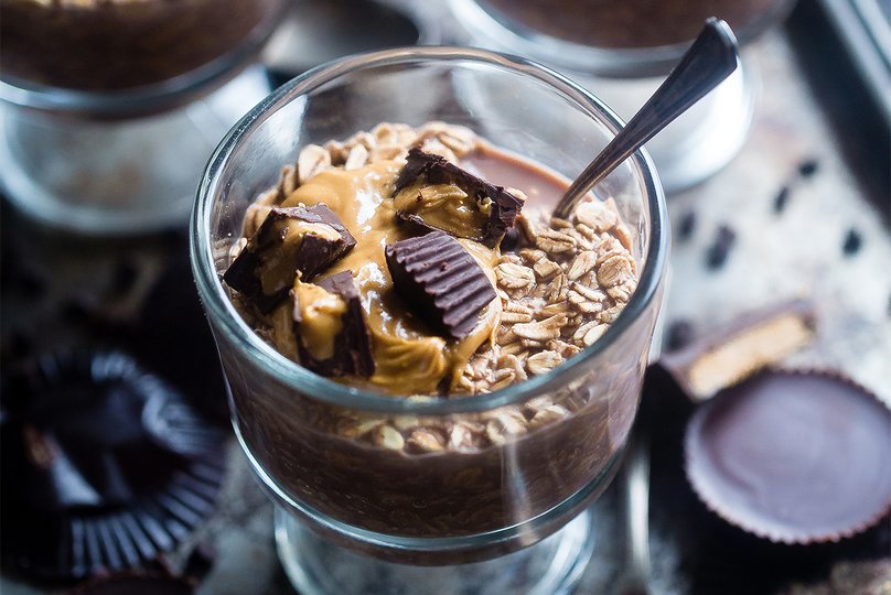 Peanut Butter Cup Protein Overnight Oats