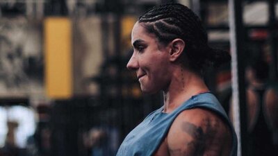 Meet Bodybuilding.com Athlete: Stefi Cohen