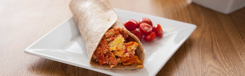FreakMode Recipes: Mediterranean Tomato and Egg Wrap